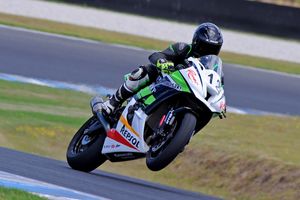 Walters returns with Swann Insurance Kawasaki for ASBK 2018