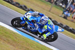 Defending champion Waters on Phillip Island ASBK pole