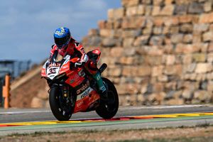 Melandri fastest in WorldSBK on Friday at Aragon