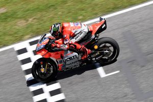 Lorenzo still giving 'utmost' to Ducati ahead of home grand prix