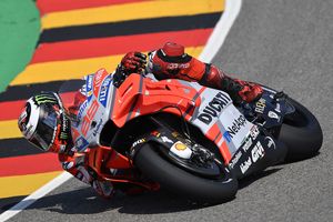 Lorenzo leads the way on Friday at German MotoGP