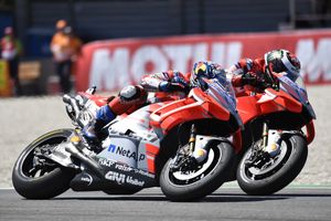 Brno draws mixed opinions from Ducati duo Lorenzo and Dovizioso