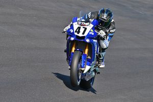 Motivated Maxwell edges clear on ASBK day one at Winton