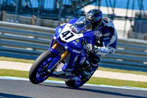 Maxwell secures pole in Phillip Island ASBK finale