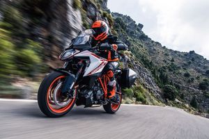 KTM unveils updated 1290 Super Duke GT for 2019