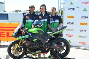 Inspiring end to ASBK season for Cube Racing at The Island