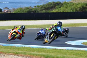 Supersport 300 victory for Cube Racing's Bayliss at Phillip Island