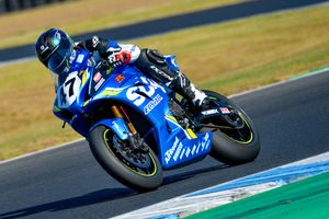 Phillip Island ASBK test finishes with Maxwell on top