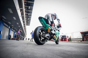 Leaders meet for MotoE summit in Barcelona