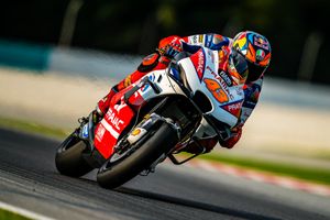 Miller overcomes crash on day one of Sepang test