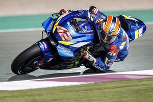 Rins sets pace on day two of Qatar MotoGP testing