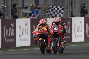 Dovizioso edges Marquez in Qatar MotoGP thriller