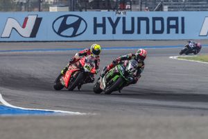 Bautista overcomes Rea for Thailand WorldSBK race one victory