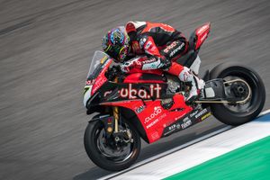 Technical problem forces Davies into early Thai WorldSBK retirement