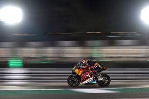 Binder reaches dead-end in developments at Qatar Moto2 test