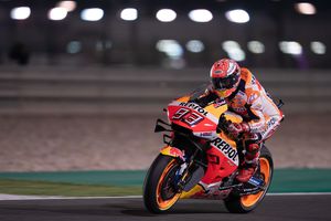 Marquez leads Qatar MotoGP practice with record-breaking lap