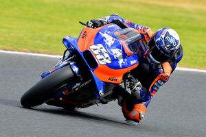 Petrucci to Tech3 as Oliveira moves into factory KTM team