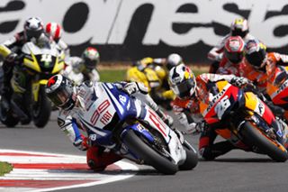 MotoGP: Lorenzo converts pole to victory at Silverstone