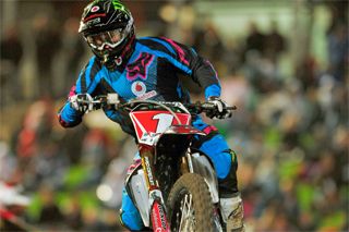 Oz SX: Reed and Larsen fire first Super X shots at Newcastle