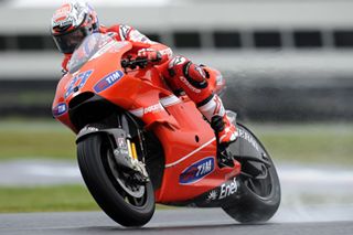 MotoGP: Stoner satisfied with second on Friday at home