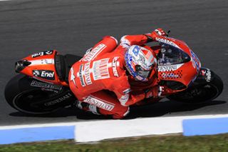 MotoGP: Stoner storms to popular home pole at the Island