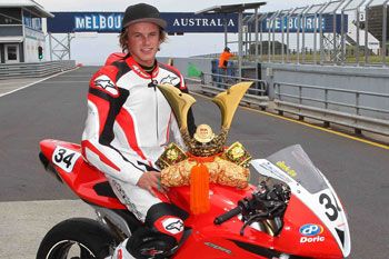 Honda's Josh Hook awarded 2012 RK Chains Samurai Trophy
