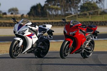 Motorcycle sales rise in Australia during the 2012 season
