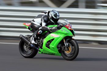 Walters dominant for Kawasaki in opening Prostock round of 2013