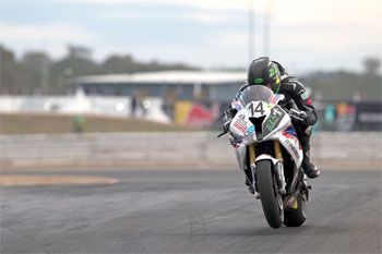 Allerton sets early ASBK pace in opening Symmons Plains practice
