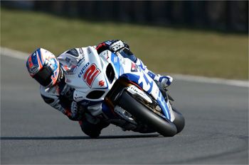 Byrne claims Brands Hatch BSB pole, McConnell wins BSS race one