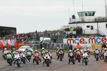 BSB hails new all-time race win leader after action-packed Thruxton weekend
