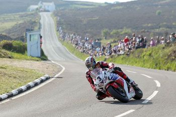 McGuinness caps off Honda's Isle of Man domination with Senior TT victory
