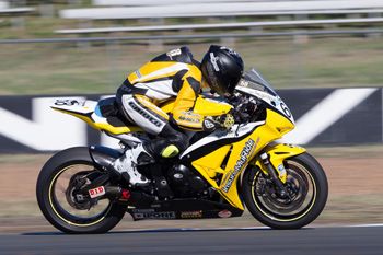Sydney test has Scott and InsureMyRide racing confident for ASBK double-header