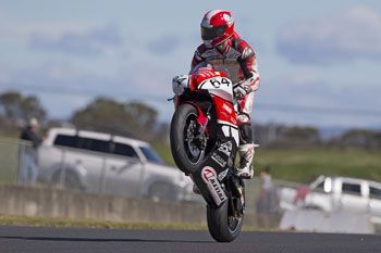 Morris takes race one win during Sydney's fifth Supersport round