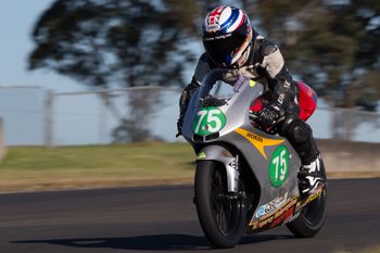 Kavney claims sole Aussie wildcard berth for Phillip Island GP