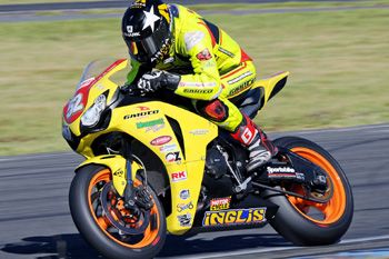 Australian motorcycle racing community mourns loss of Lachie Thomas