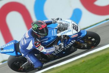 Lowes bounces back from crash to lead BSB field in Assen practice