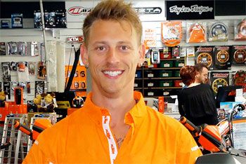 Stunt rider Lukey Luke signs with KTM Australia for 2013