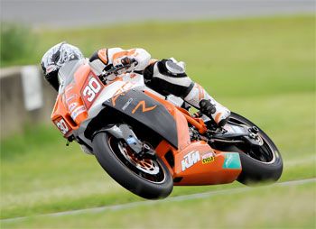 Reekie steps up to FX-Superbike category with KTM